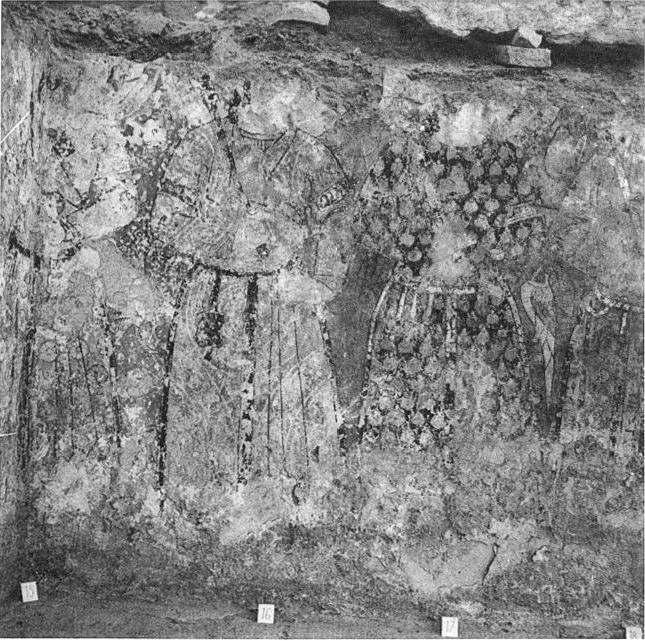 Wall paintings from one of the Ghaznavid palaces at Laškarī Bāzār in central Afghanistan, probably built by Masʿūd I