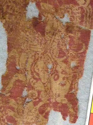 Egyptian or Arab Horse Archer on an Islamic or Byzantine Textile, Egypt or Byzantium, 6th-7th centuries, Victoria and Albert Museum 292-188