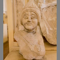 Umayyad Stucco Bust, Khirbat al Mafjar, Palestine, 8th century AD. Palestine Archaeological (Rockefeller) Museum, Jerusalem.